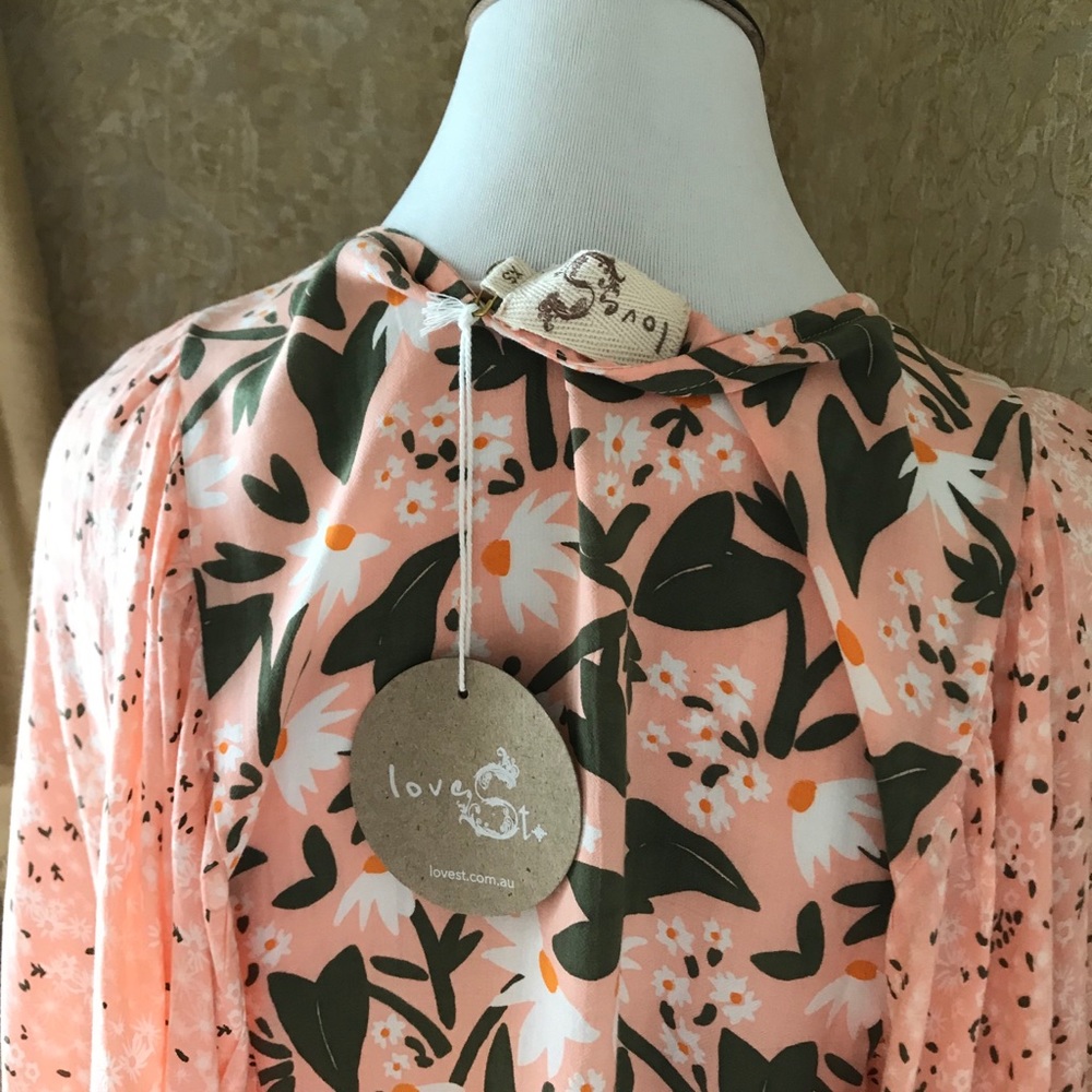 Love St. Flower Child Mini Petal pink dress - Picture 3 of 9